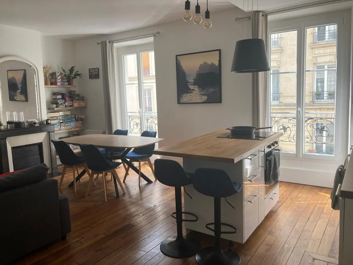 Appartement 3 Pieces Paris 11E France